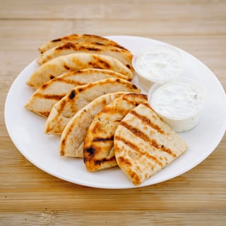 Pita & Tzatziki
